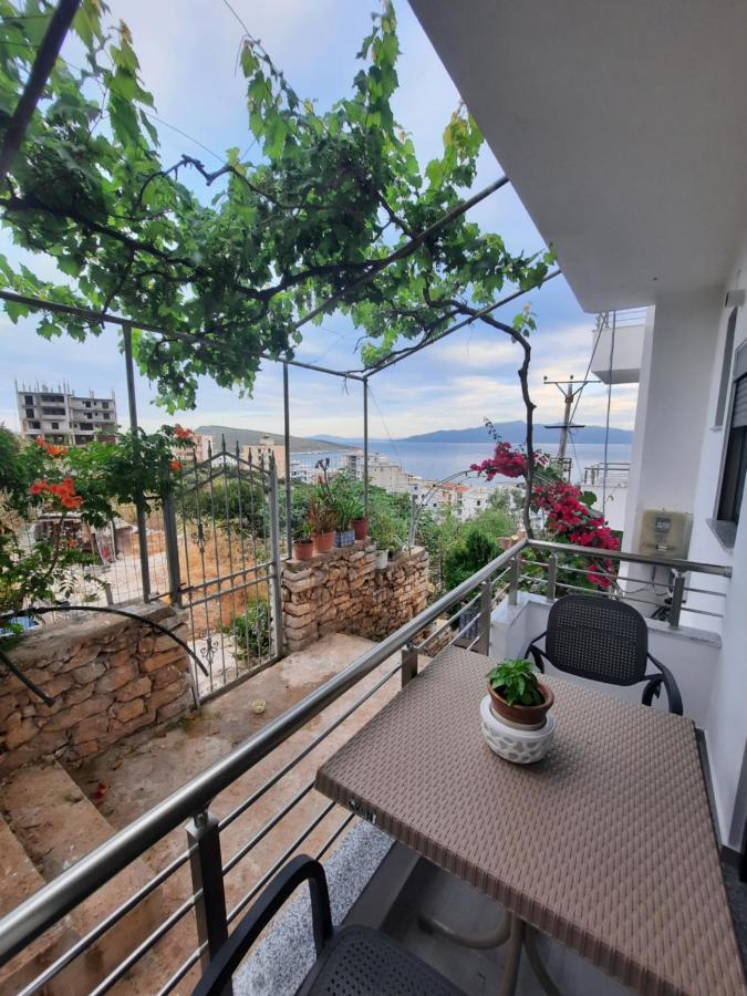 Nora'S Guesthouse Saranda Extérieur photo