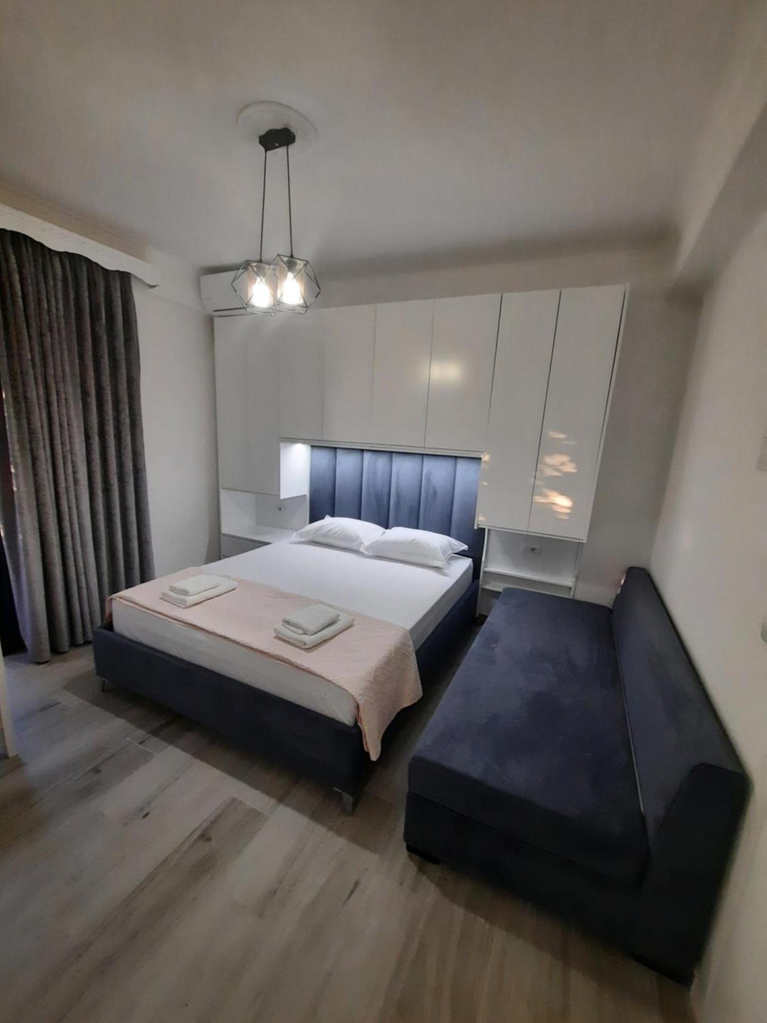 Nora'S Guesthouse Saranda Extérieur photo